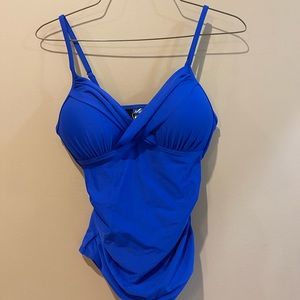 Hilor Womens One Piece Swimsuit Front Twist Swimwear V Neck Shirred Bathing Suit